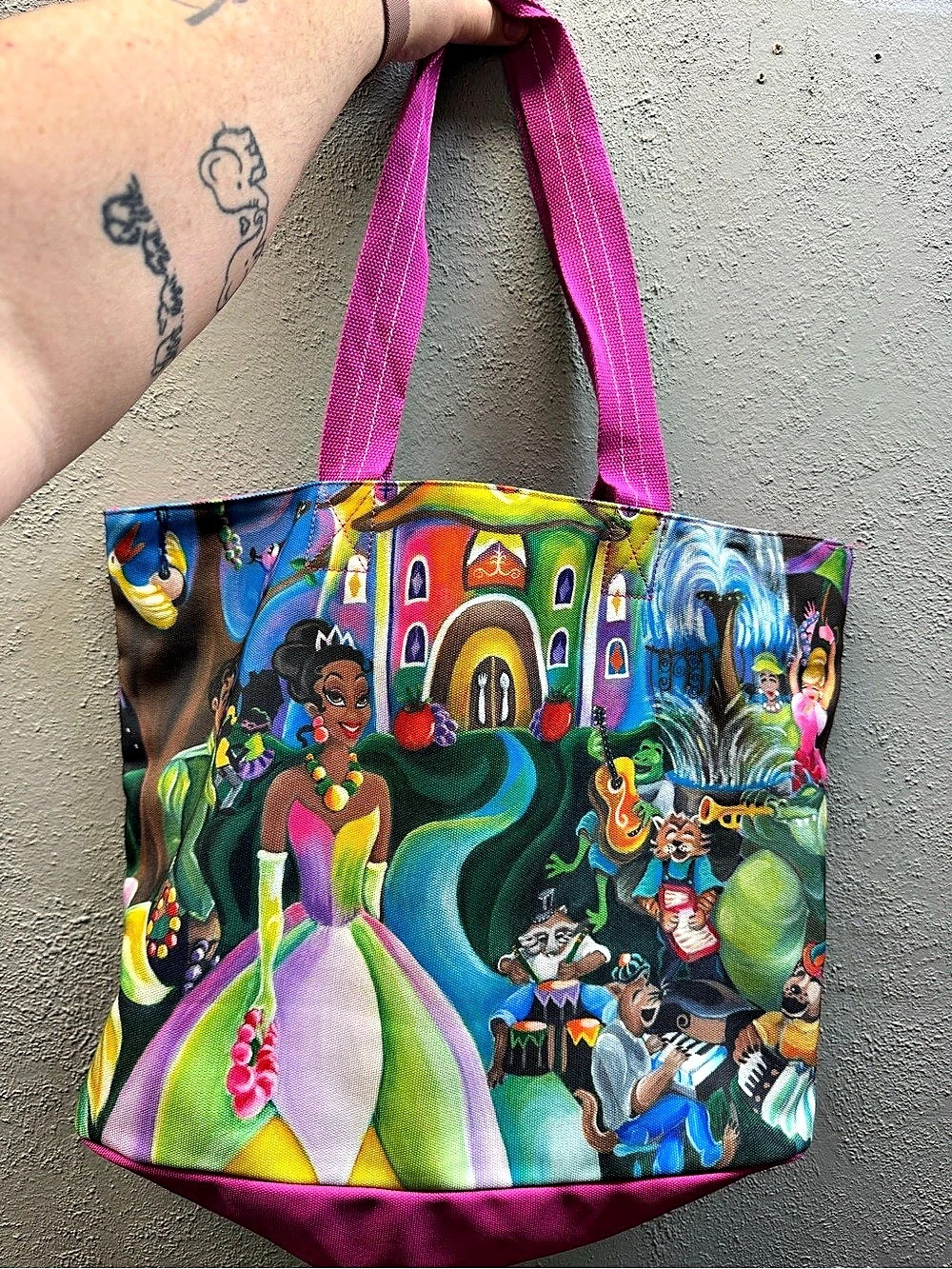 Disney Artist Showcase tote Colorful Pink Tote Bag NWT